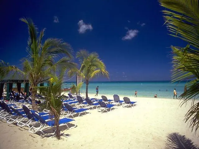 Hotel Legends Beach Resort Negril