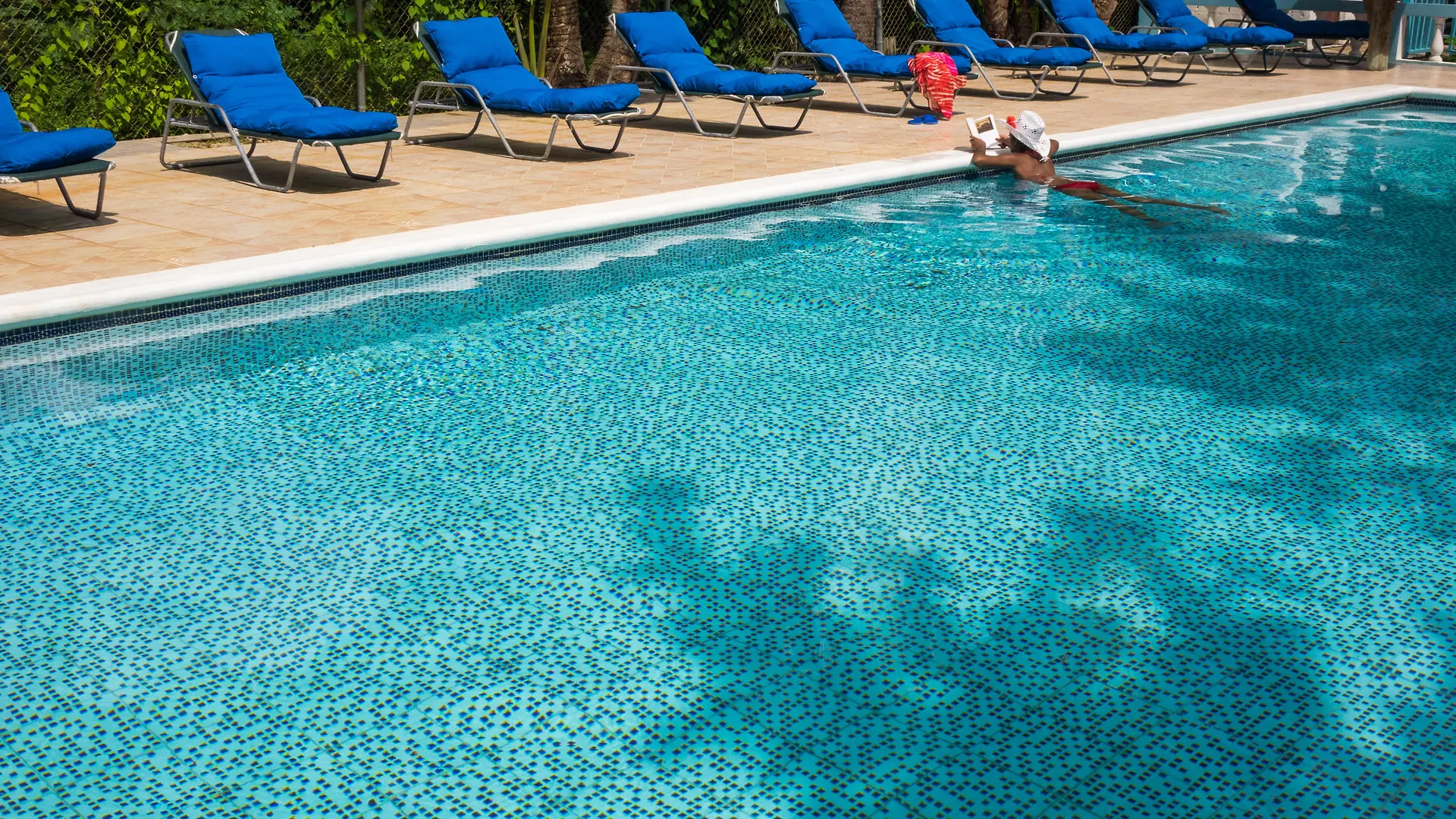 Legends Beach Resort Negril