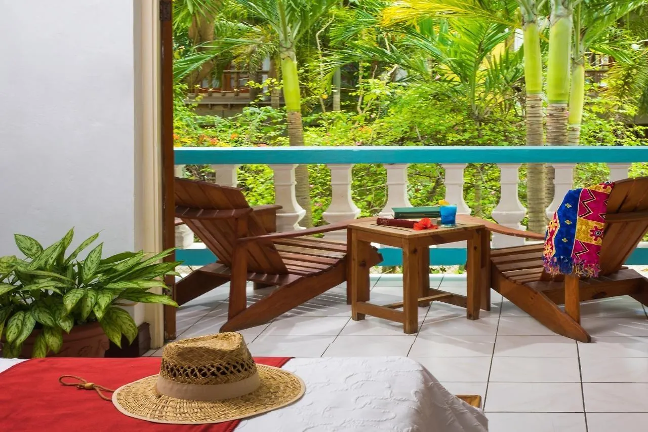 Legends Beach Resort Negril 3*,